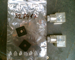 Konektor MV 3-pin s LED diod (f. SW-Magnet),  320417